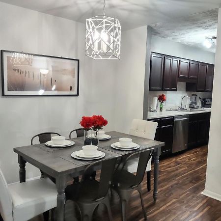 Charming Condo In Central Ρόλι Εξωτερικό φωτογραφία