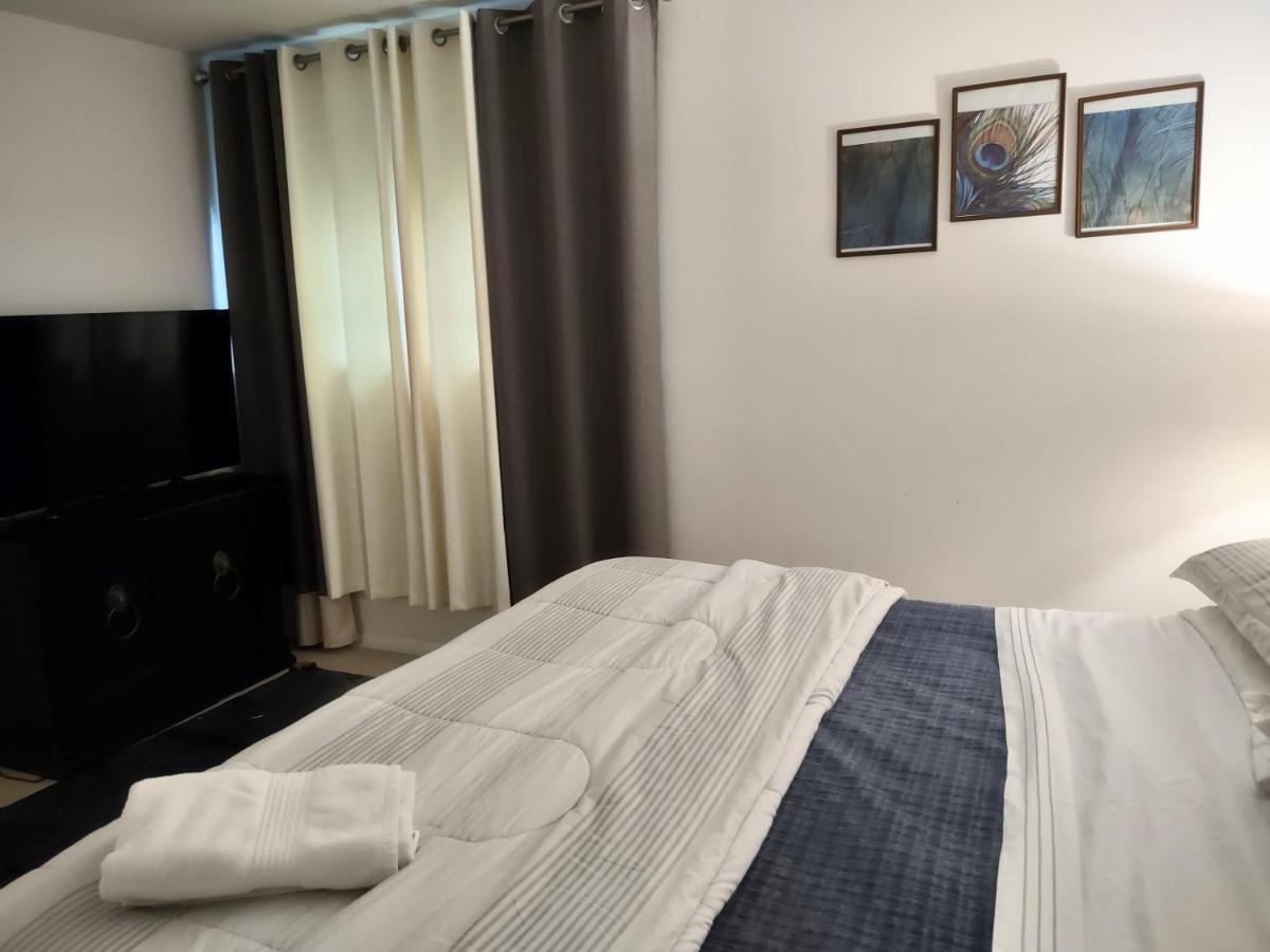 Charming Condo In Central Ρόλι Εξωτερικό φωτογραφία